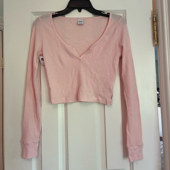 Aritzia Tops - NWT Aritzia TNA Pink Thermal Waffle Knit Cropped Top